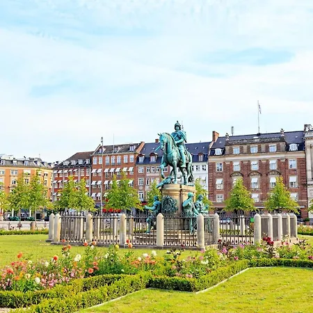 Apartment Charismatic Apartment In Copenhagen Old Town *