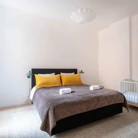 Charismatic In Old Town *