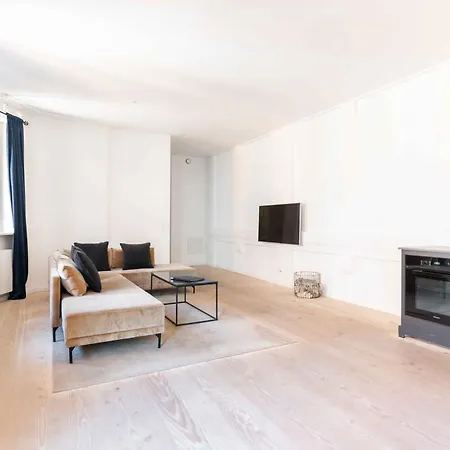 Apartment Charismatic Apartment In Copenhagen Old Town