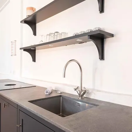 Apartment Charismatic Apartment In Copenhagen Old Town