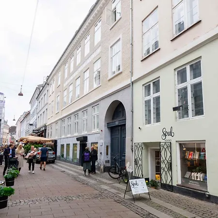 Charismatic In Old Town Apartmán *