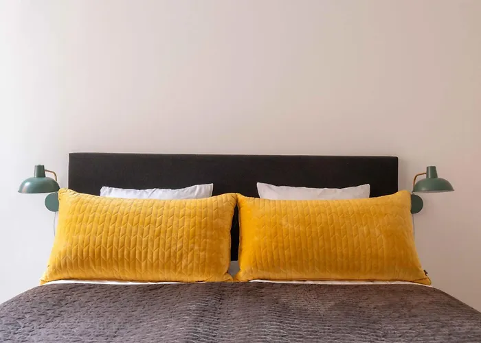 Charismatic In Old Town