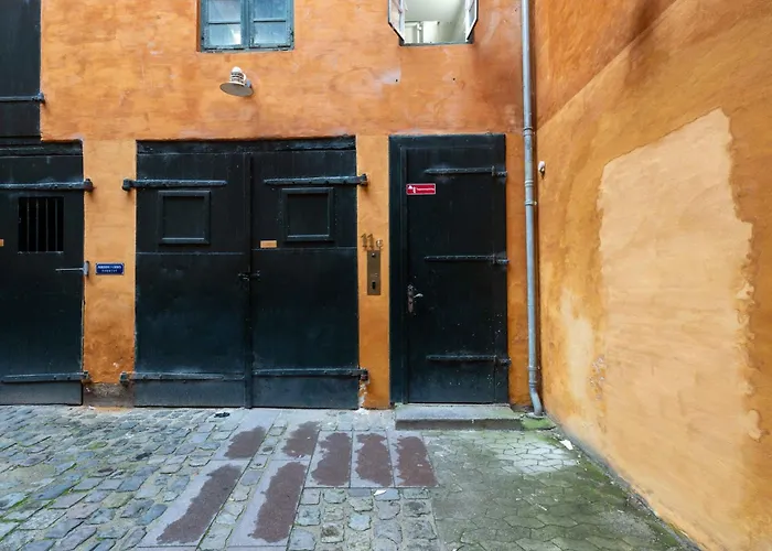 Charismatic In Old Town *